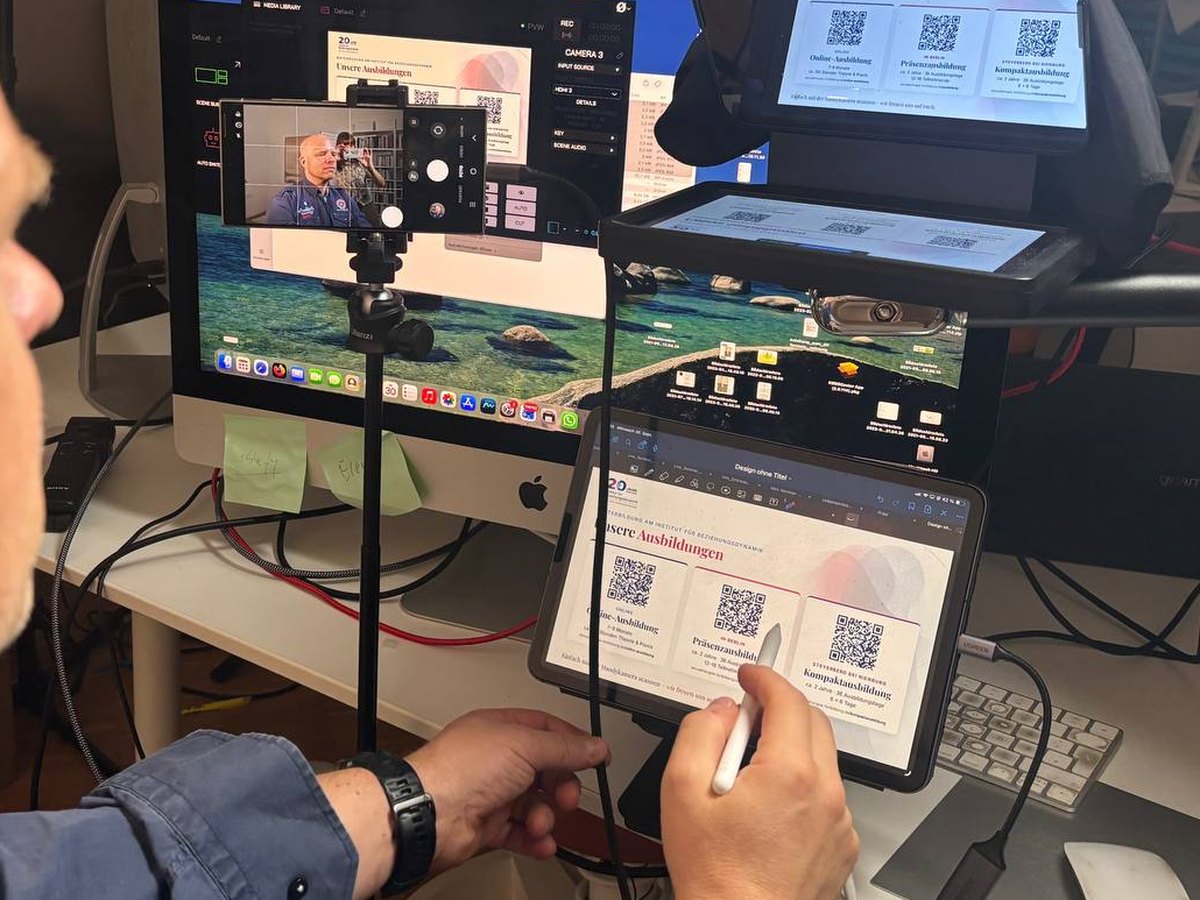 Hinter den Kulissen: Robert A. Coordes stellt im Webinar die Ausbildungen des Instituts für Beziehungsdynamik vor